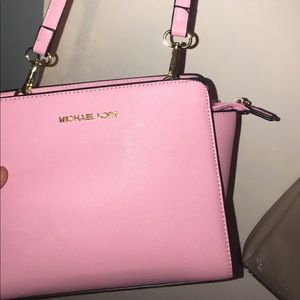 Micheal kors bag